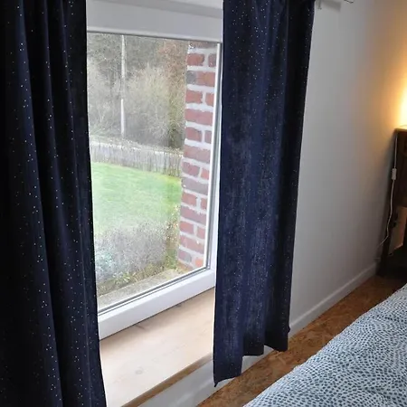 Magnifique Logement, 2 Chambres, Péruwelz